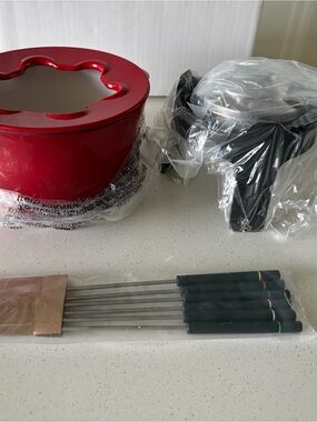 Red Cast Iron Fondue Pot with Black Fondue Forks Set
